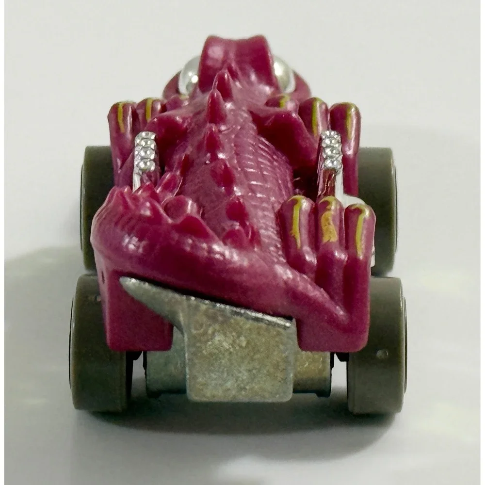 Hot Wheels Croc Rod Kids 1:64 Purple Street Beasts Die-Cast Toy Car 2016‎